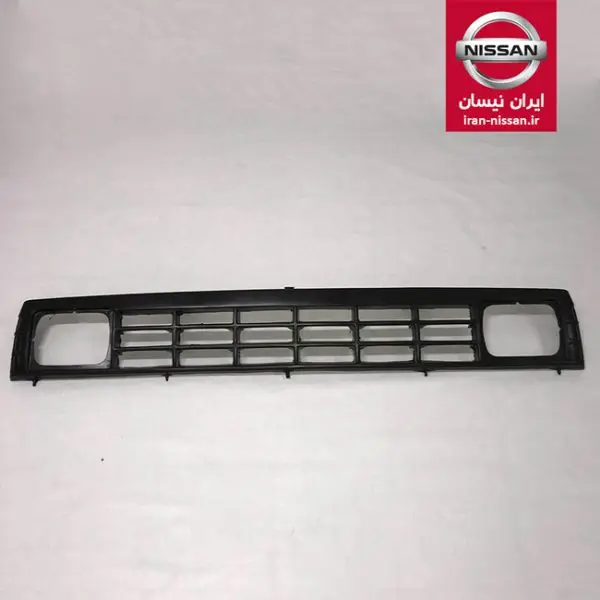 جلو پنجره چهارگوش پاترول