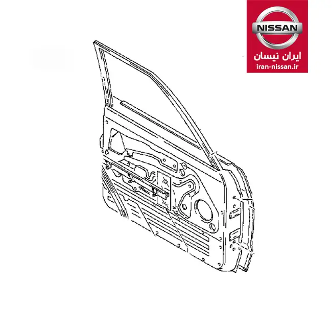 در جلو پاترول نیسان موتور