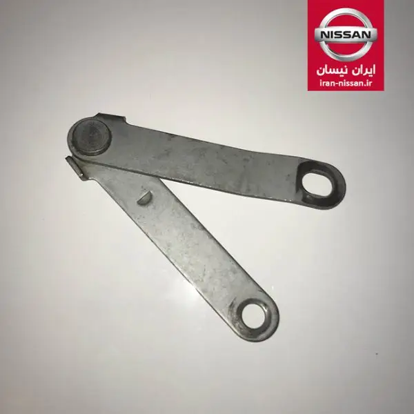 قیچی در سالن عقب پاترول 4 در نیسان موتور